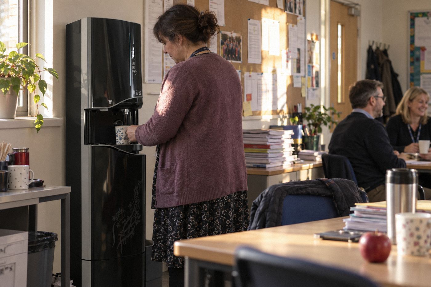 WL900 bottleless water dispenser in a school staff room